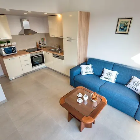 Croatica Podsolarsko דירה *