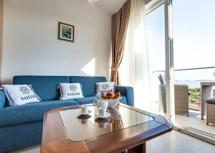 Croatica Podsolarsko Sibenik