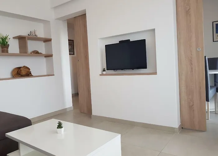 Croatica Podsolarsko * Šibenik